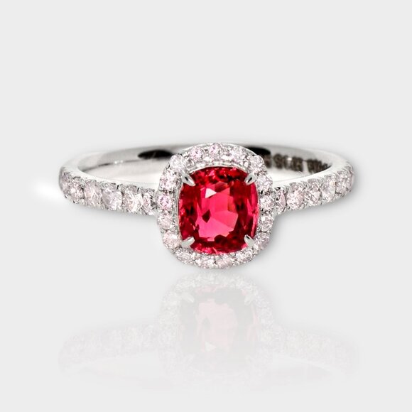 Red Spinel Ring - Picture 2 of 7